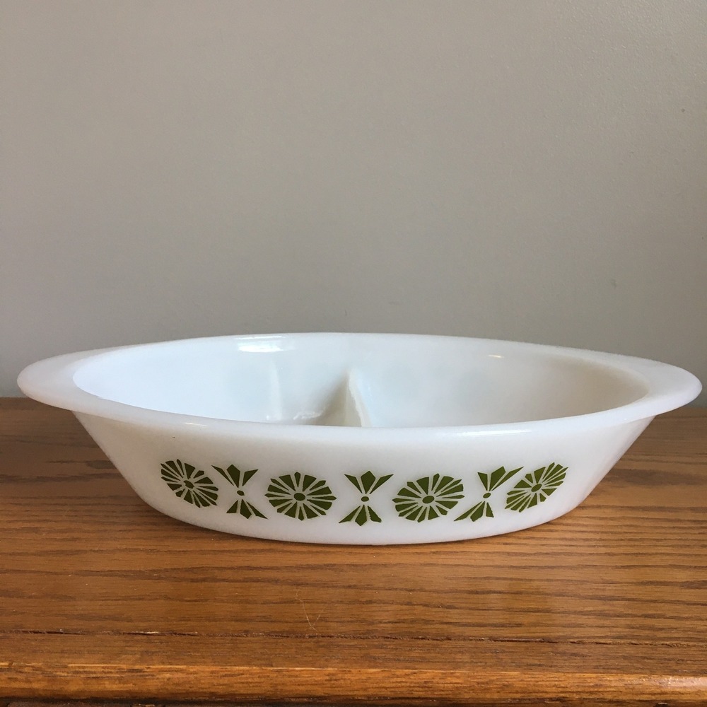 Glasbake Divided Serving Dish 12in‎ White Excellent Green Pinwheel Fan J2352 MCM
